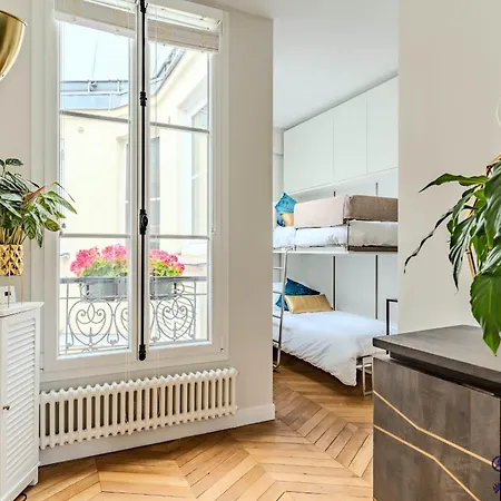 Apartment 8 - Rue De Madrid - Luxe Et Elegance - Malesherbes Haussmann